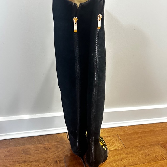 Over the knee boots - Picture 6 of 8